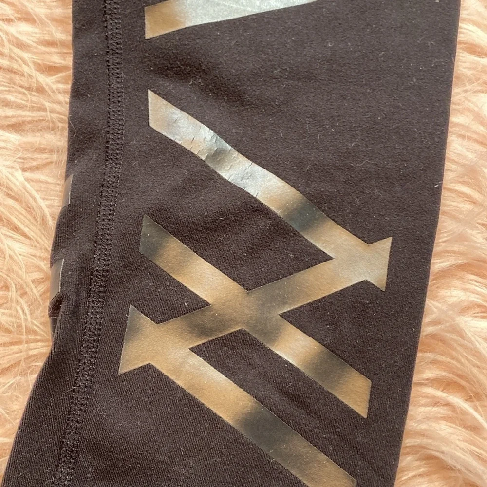 Alo Yoga Lineal Airbrush Stripe Black Leggings sz S